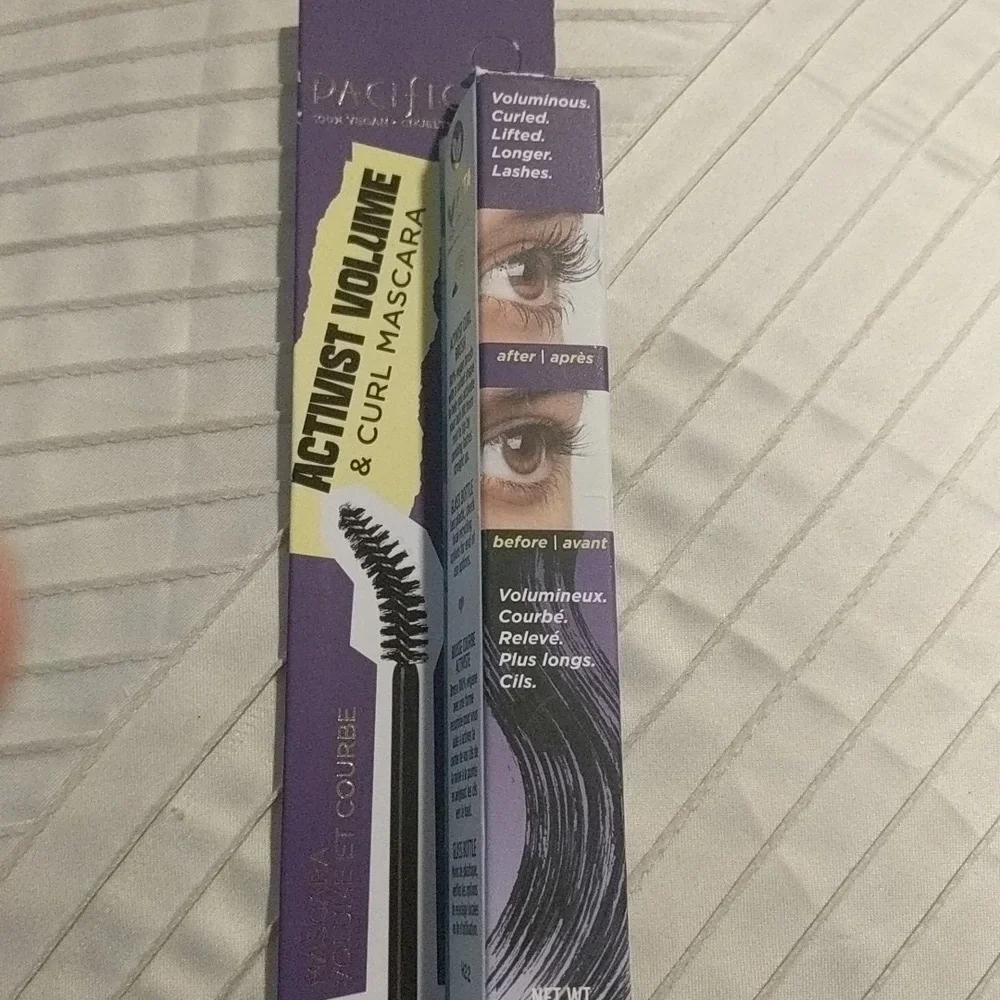 NWT PACIFICA Mascara